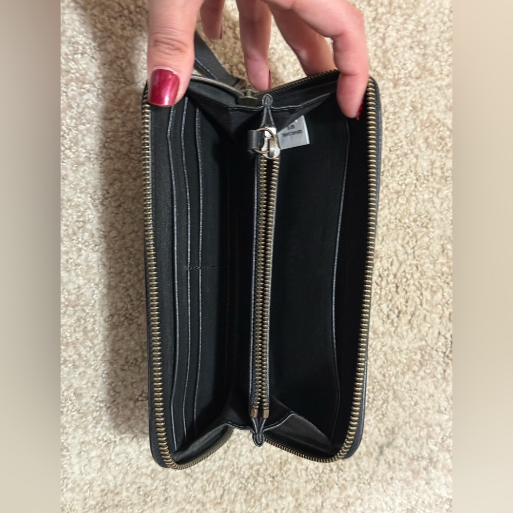 Gerard Darel Silver Satchel Tote & Wallet - Picture 7 of 7